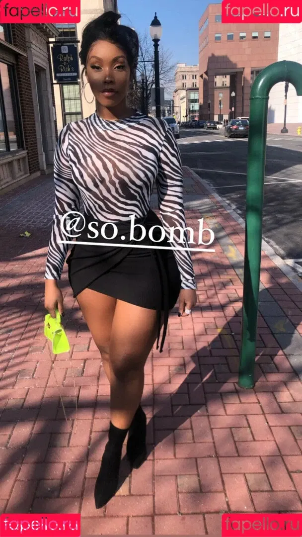 SoBomb Onlyfans Photo Gallery 
