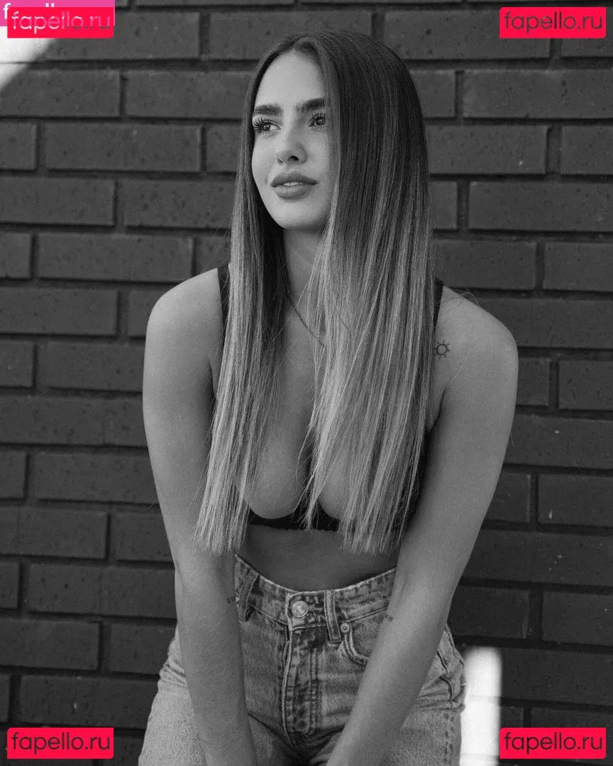 Paula Poletti Onlyfans Photo Gallery 