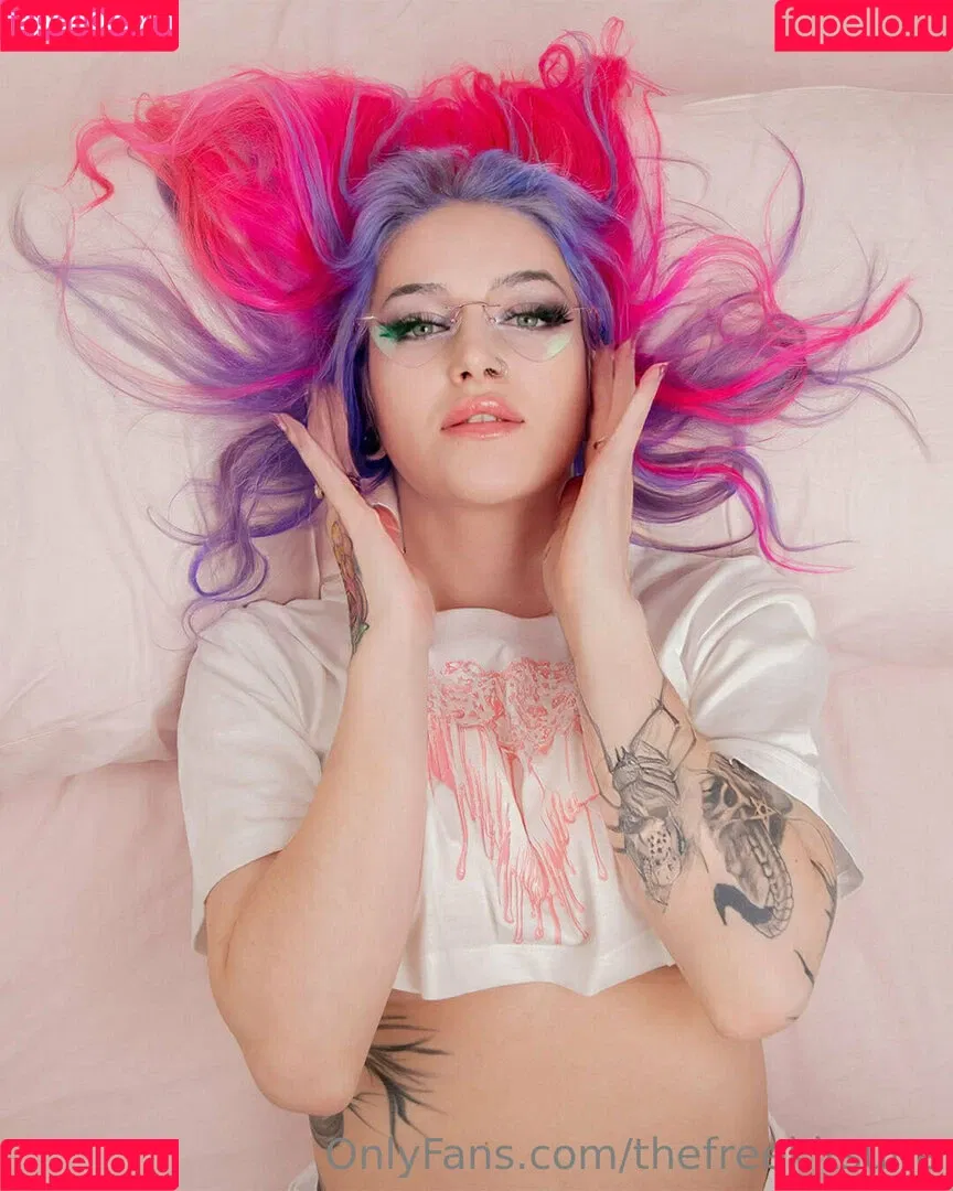 thefreekitsune Onlyfans Photo Gallery 