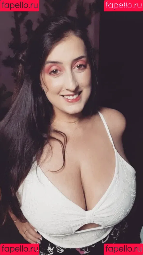 Michelly Rebechi Onlyfans Photo Gallery 