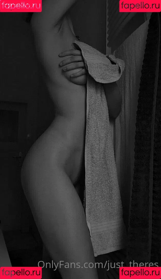 just_thess Onlyfans Photo Gallery 