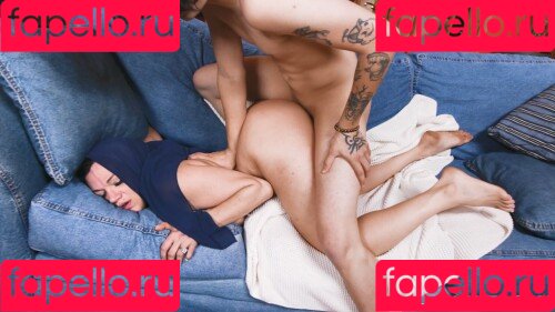 Mona Azar Onlyfans Photo Gallery 