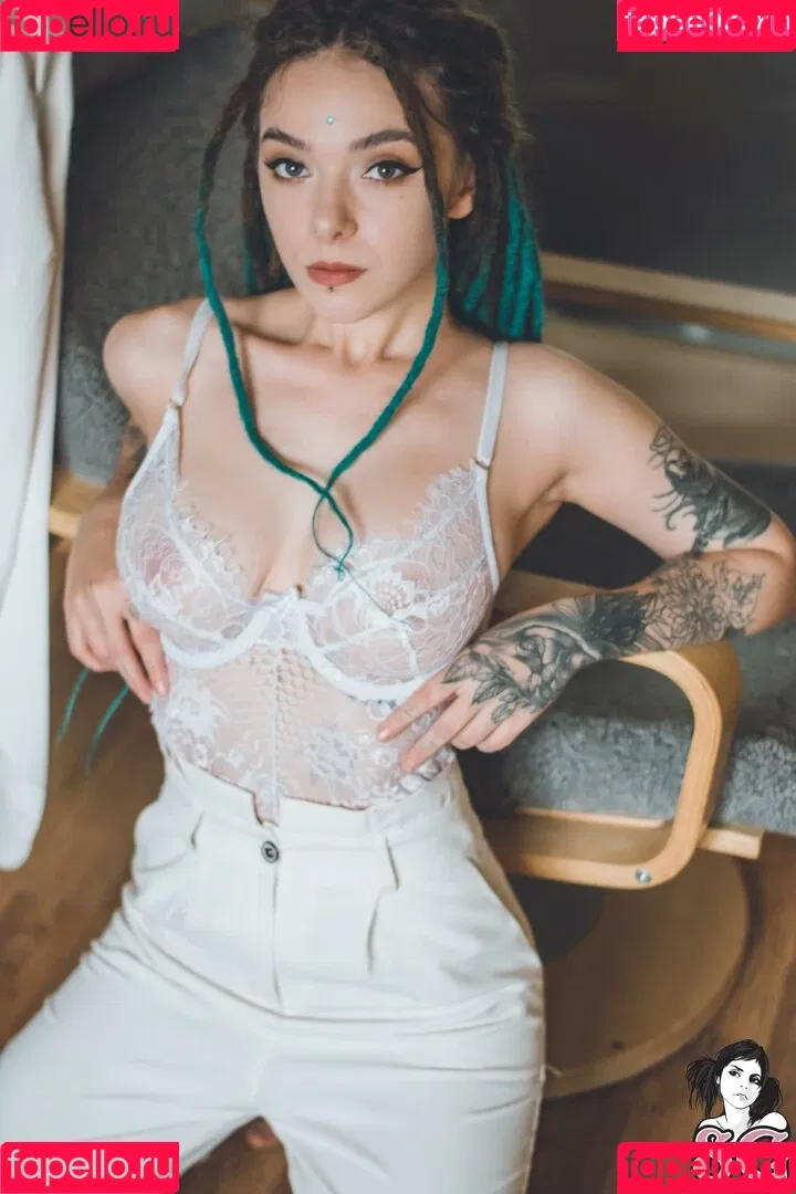 Aliceverner Onlyfans Photo Gallery 