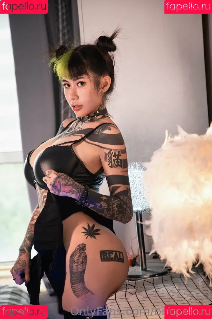 bigcatmia Onlyfans Photo Gallery 
