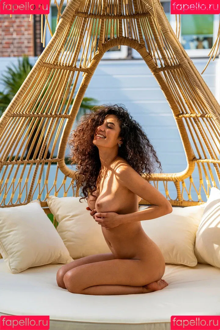 Dalila Jabri Onlyfans Photo Gallery 