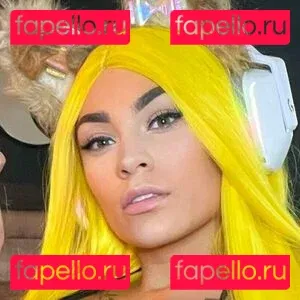 pariseike Onlyfans Photo Gallery 