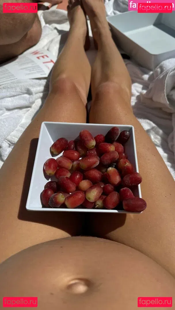 Molly Baz Onlyfans Photo Gallery 