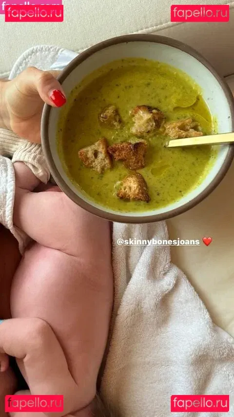 Molly Baz Onlyfans Photo Gallery 