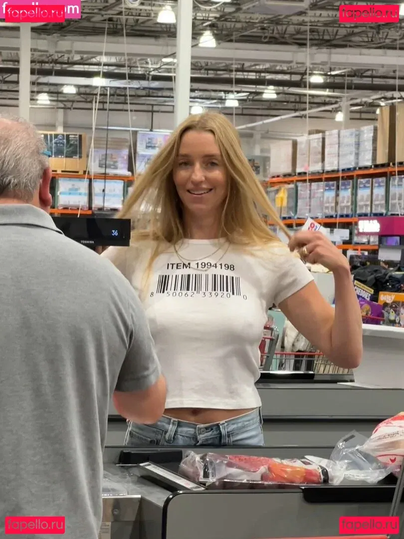 Molly Baz Onlyfans Photo Gallery 