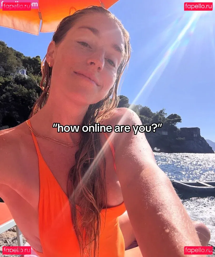 Molly Baz Onlyfans Photo Gallery 