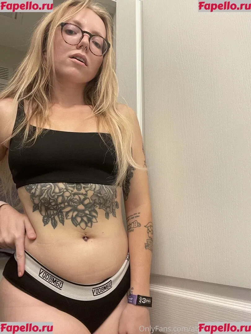 abbsoluteltyabbs Onlyfans Photo Gallery 