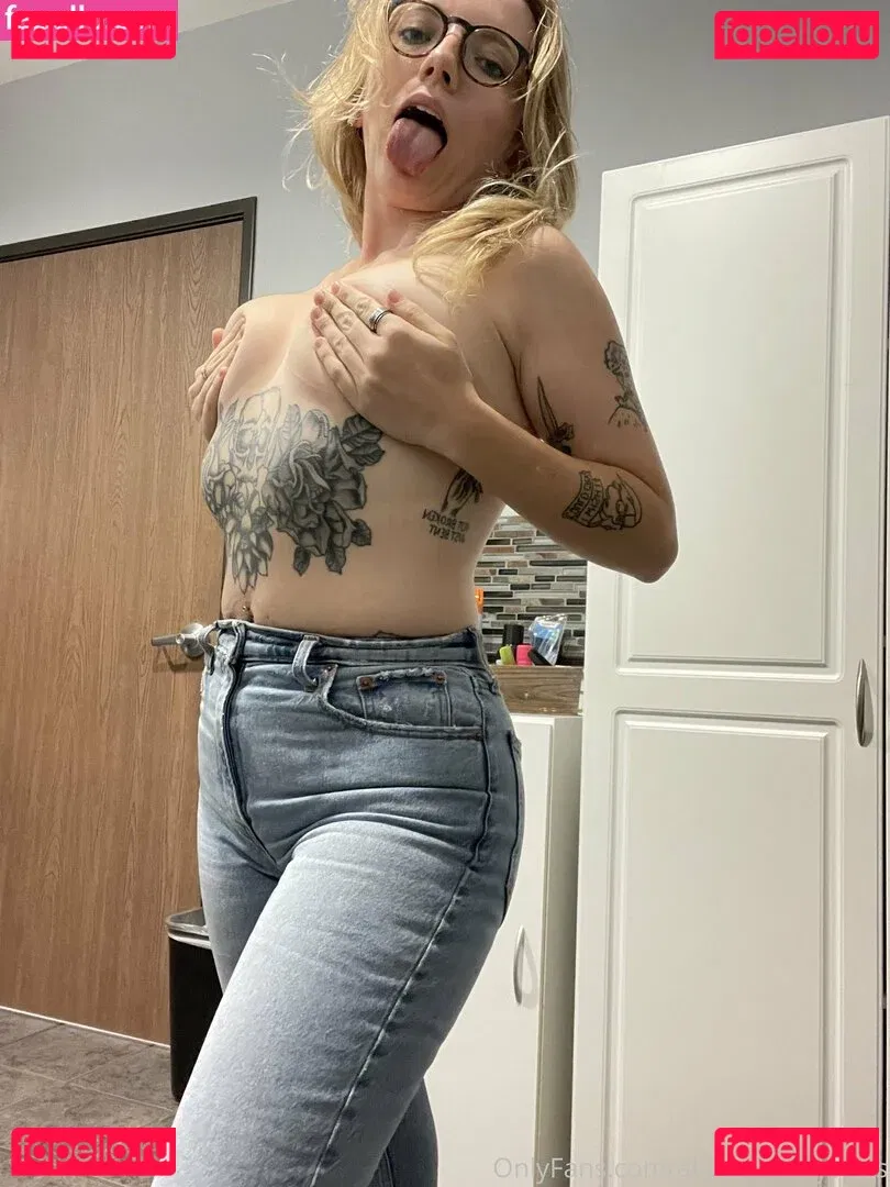 abbsoluteltyabbs Onlyfans Photo Gallery 