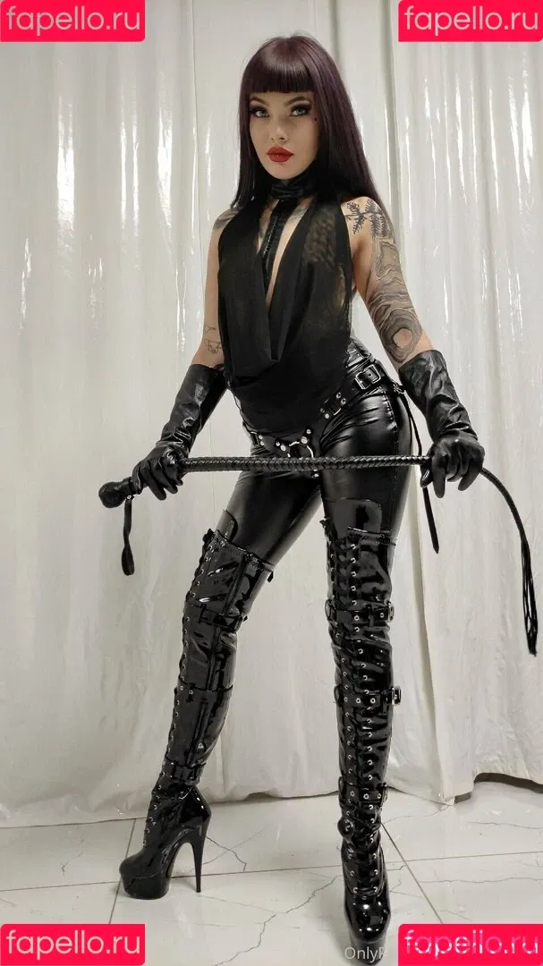 fchdommes Onlyfans Photo Gallery 