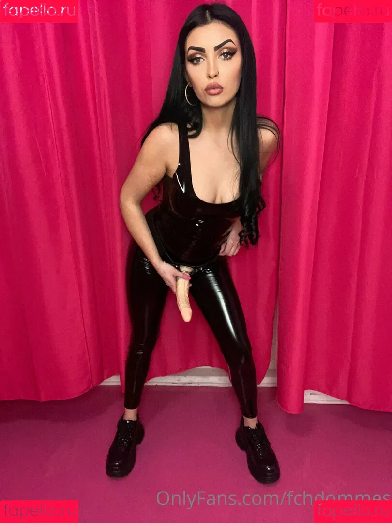 fchdommes Onlyfans Photo Gallery 