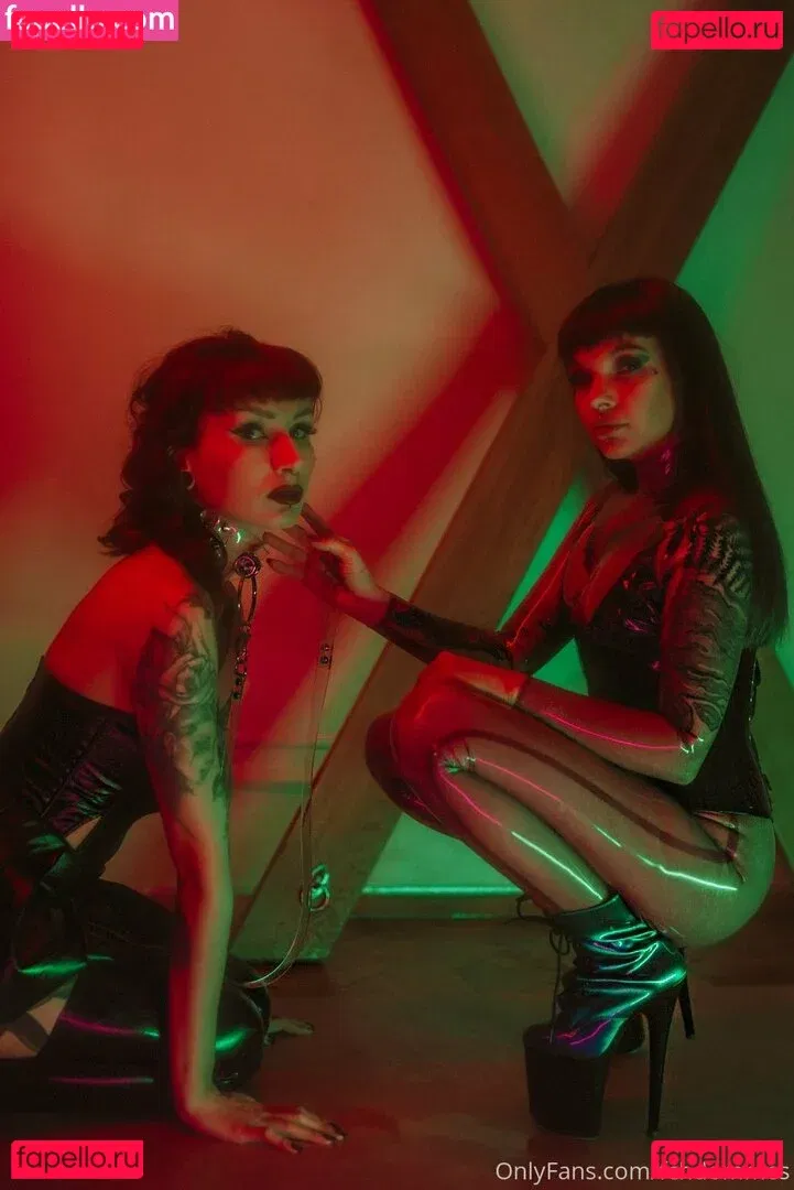 fchdommes Onlyfans Photo Gallery 