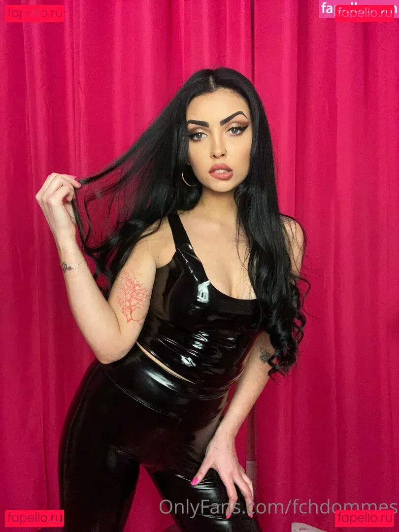 fchdommes Onlyfans Photo Gallery 