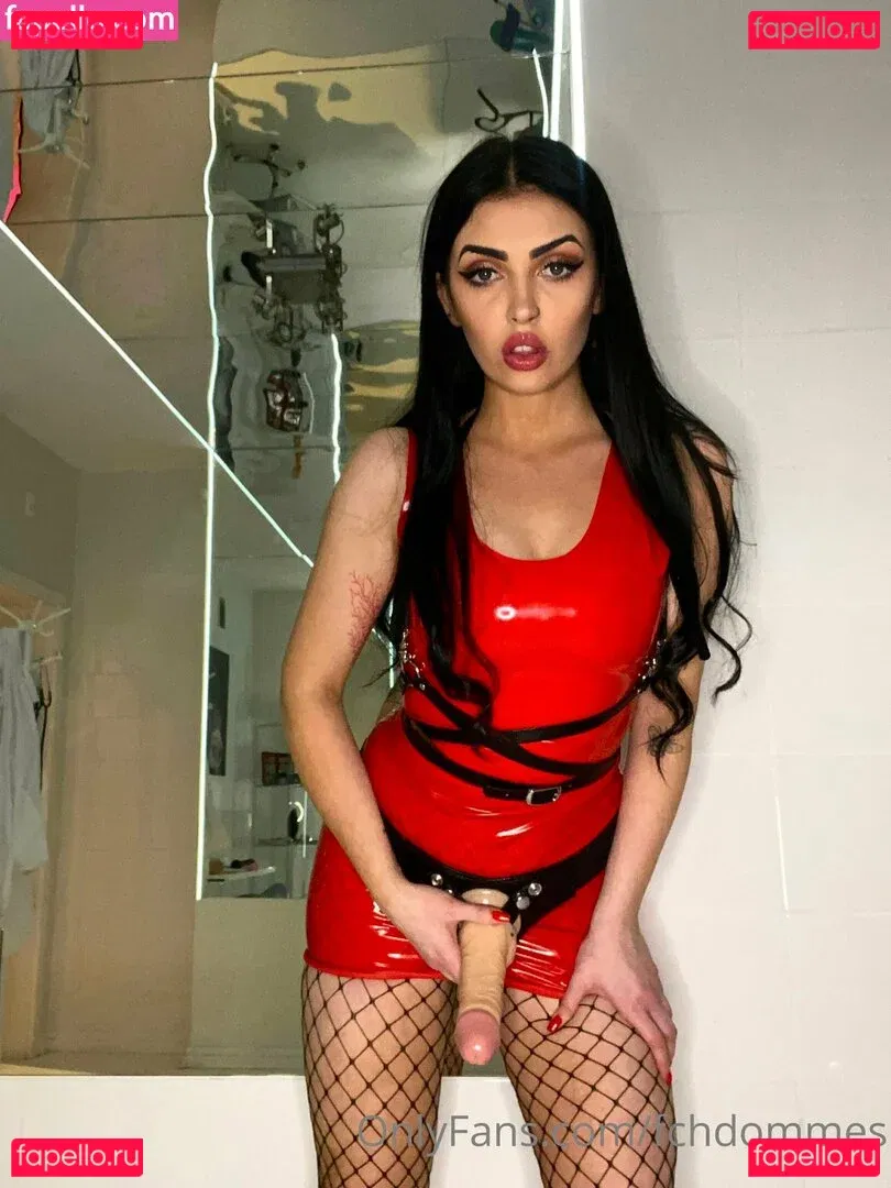 fchdommes Onlyfans Photo Gallery 