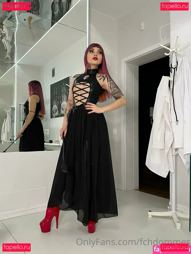 fchdommes Onlyfans Photo Gallery 