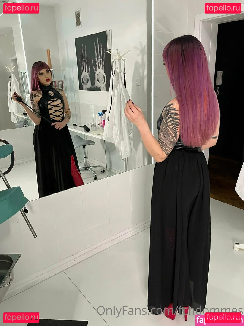 fchdommes Onlyfans Photo Gallery 