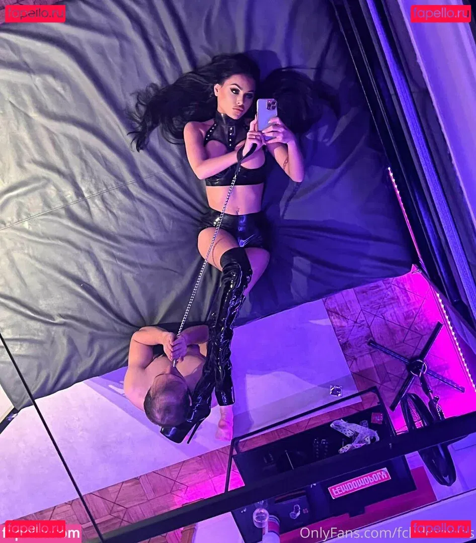 fchdommes Onlyfans Photo Gallery 