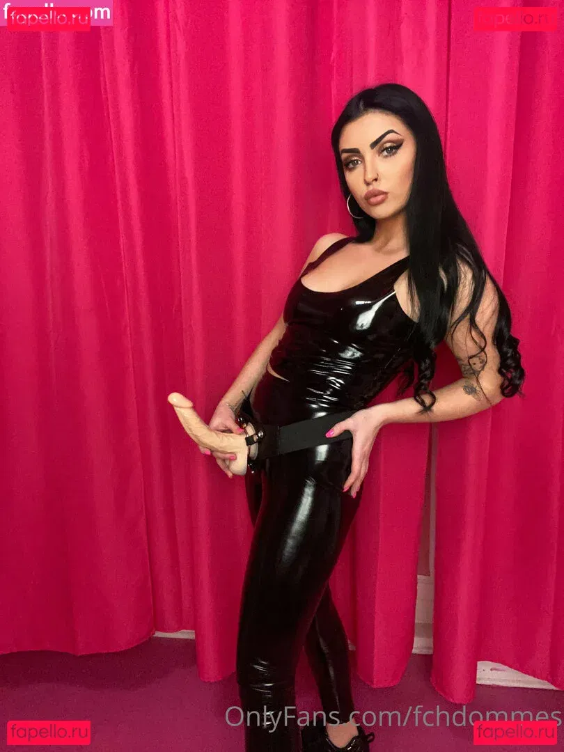 fchdommes Onlyfans Photo Gallery 