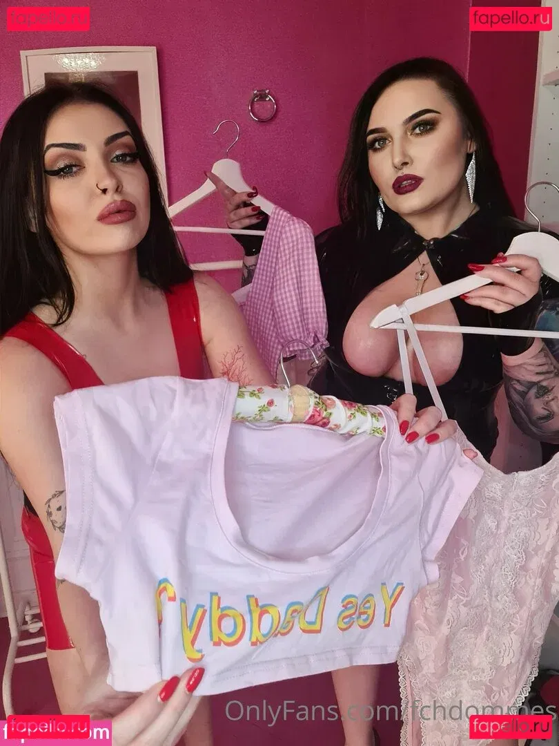 fchdommes Onlyfans Photo Gallery 