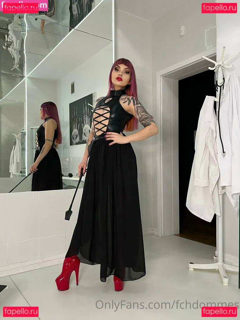fchdommes Onlyfans Photo Gallery 