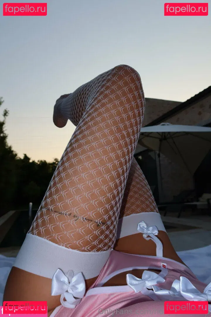 hollymoonvvip Onlyfans Photo Gallery 