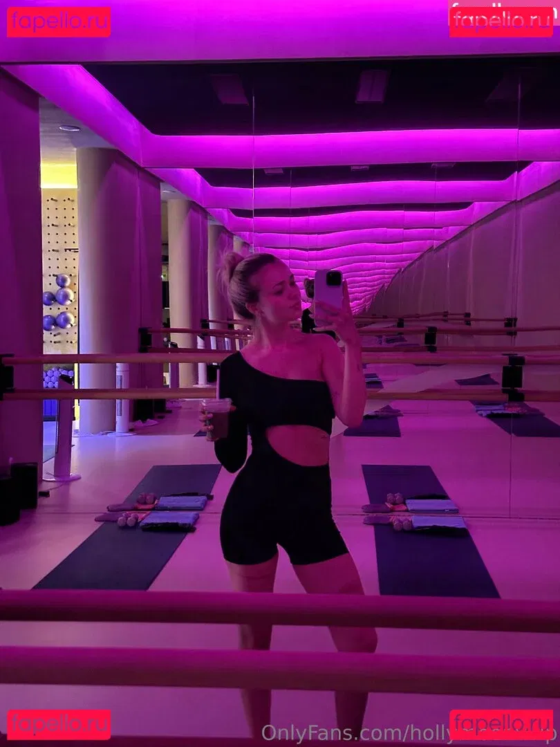 hollymoonvvip Onlyfans Photo Gallery 