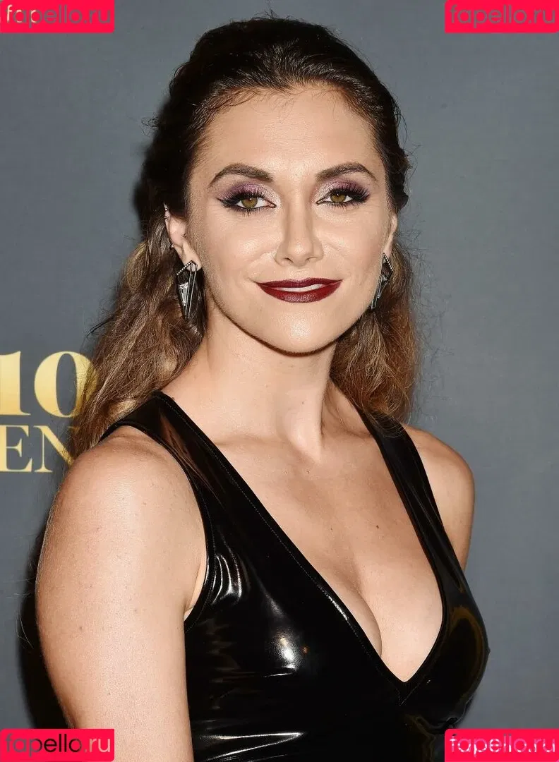 Alyson Stoner Onlyfans Photo Gallery 