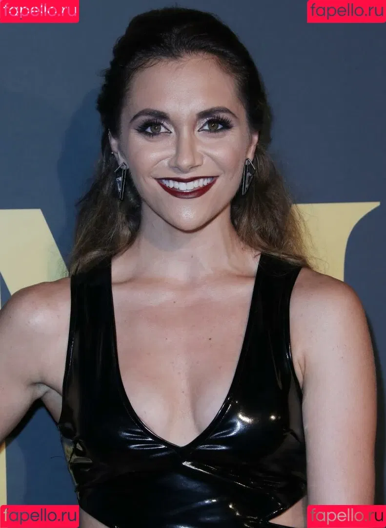 Alyson Stoner Onlyfans Photo Gallery 