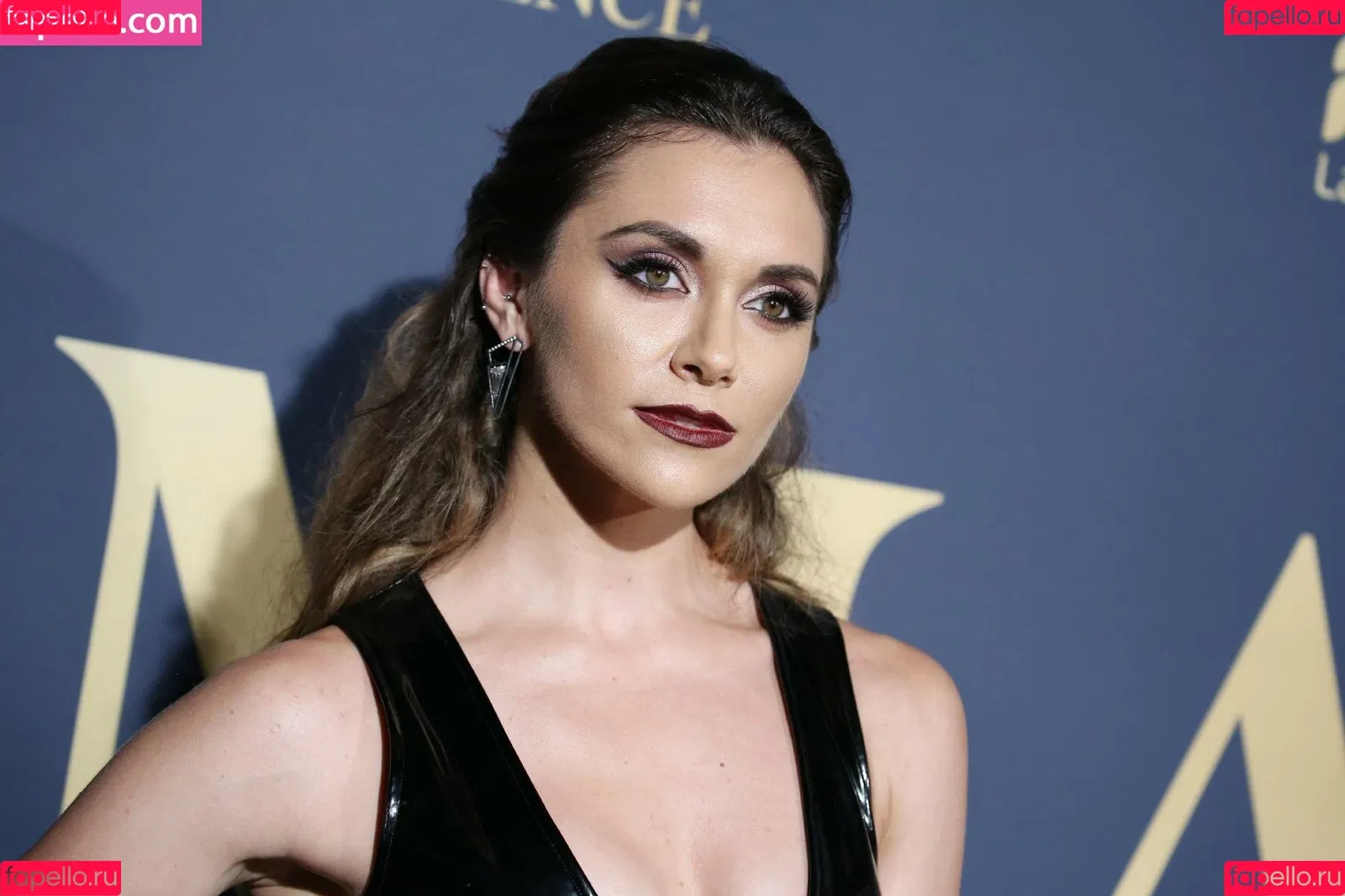 Alyson Stoner Onlyfans Photo Gallery 