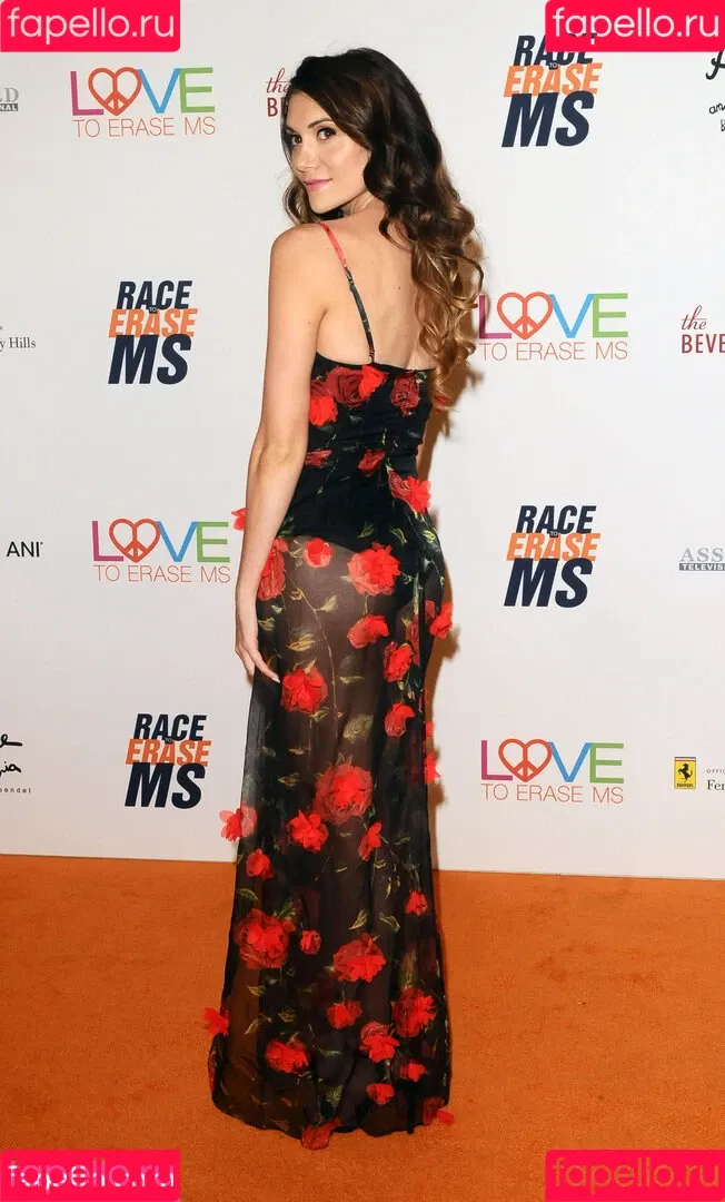 Alyson Stoner Onlyfans Photo Gallery 