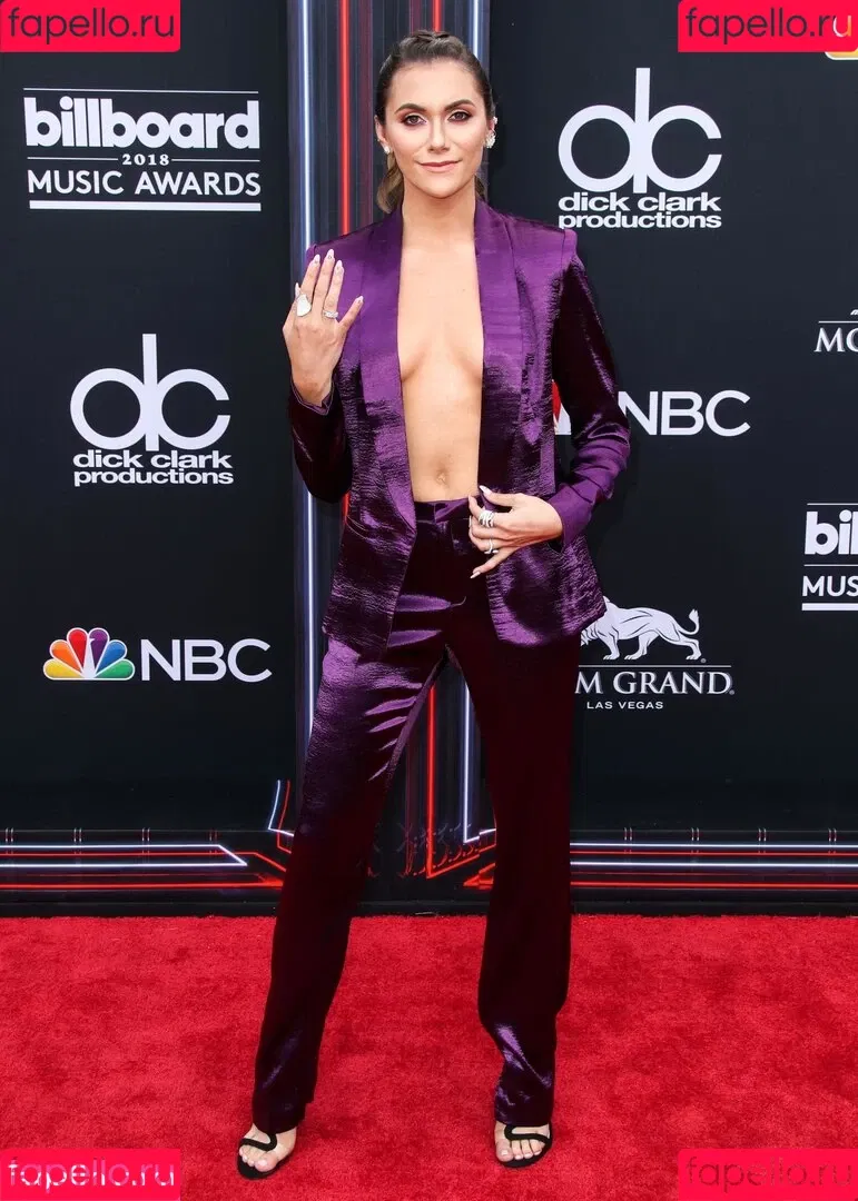 Alyson Stoner Onlyfans Photo Gallery 