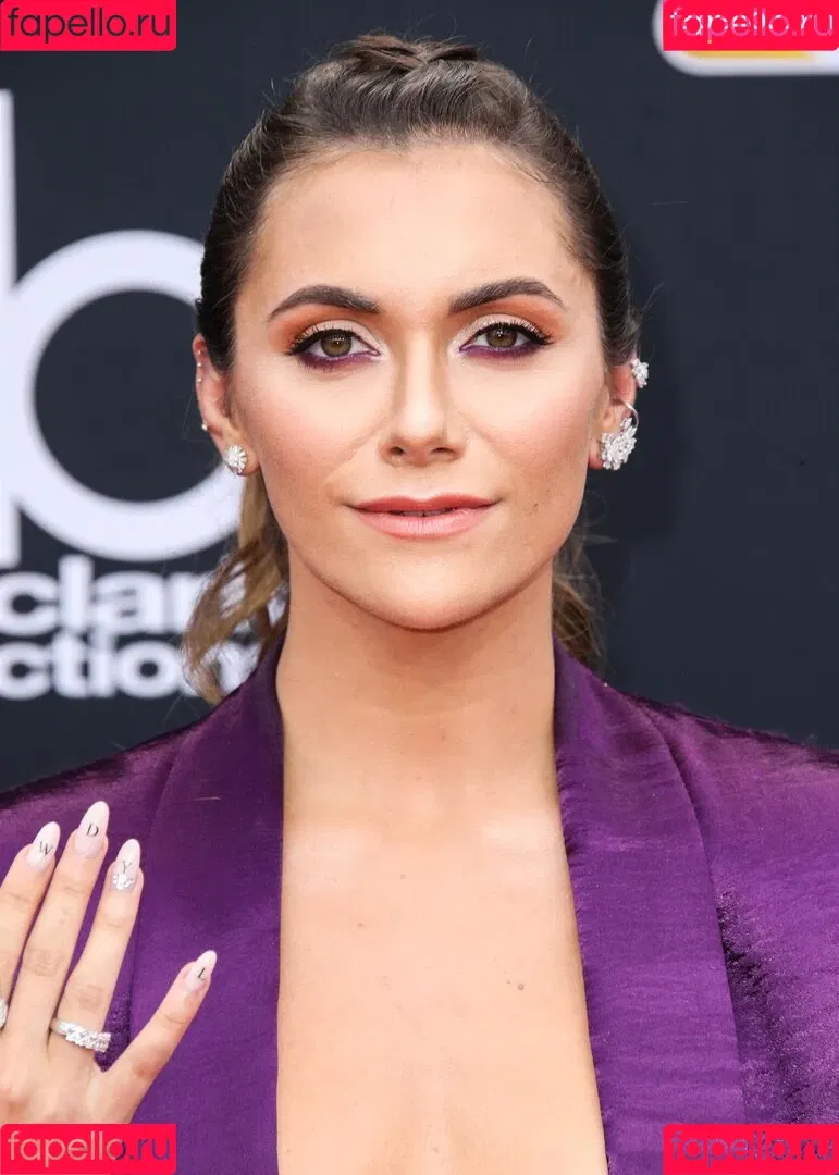 Alyson Stoner Onlyfans Photo Gallery 
