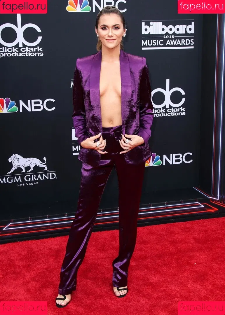 Alyson Stoner Onlyfans Photo Gallery 
