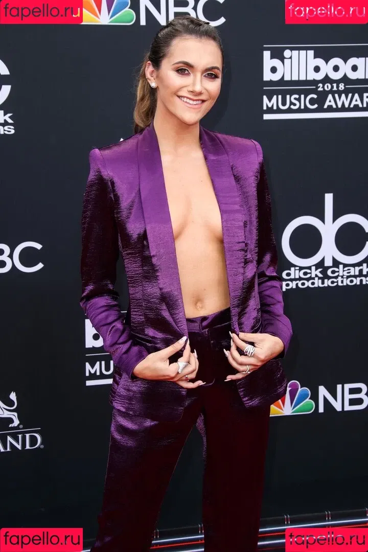 Alyson Stoner Onlyfans Photo Gallery 
