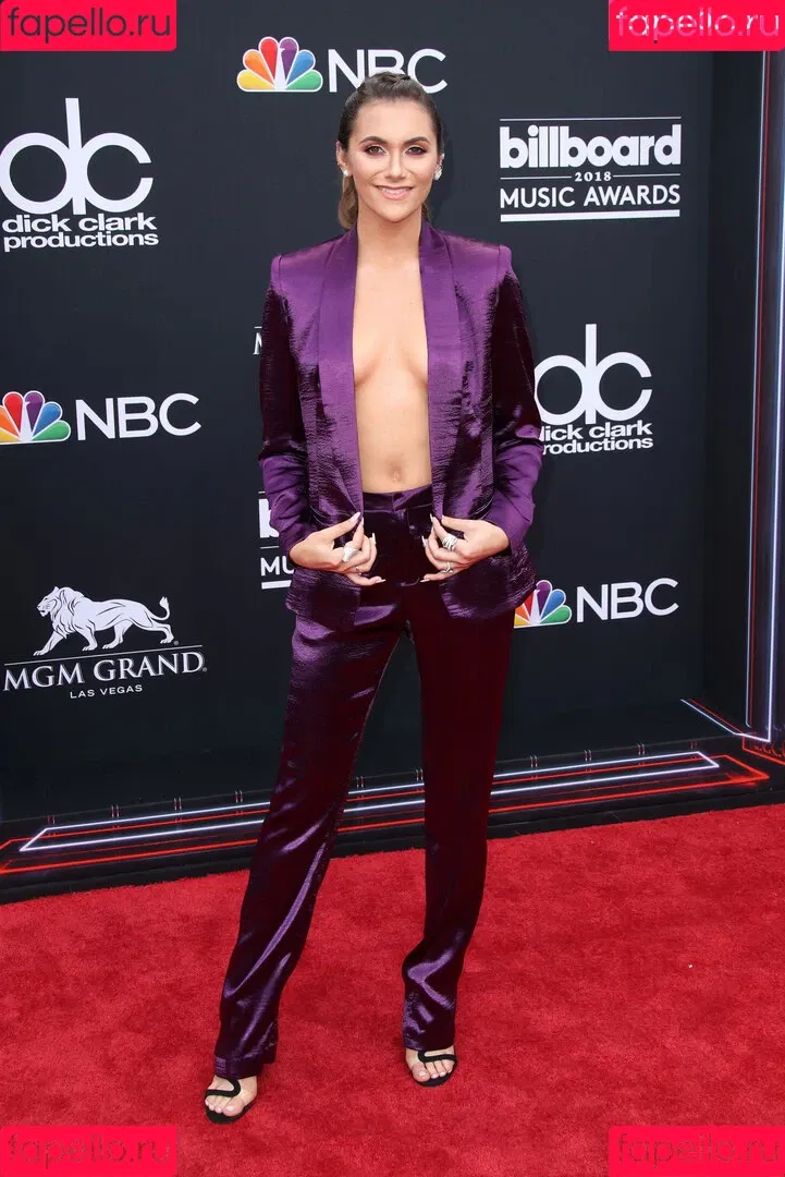 Alyson Stoner Onlyfans Photo Gallery 