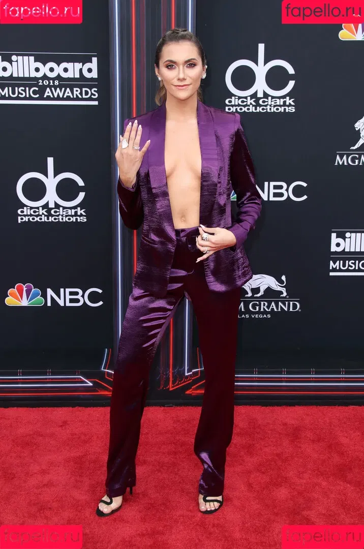 Alyson Stoner Onlyfans Photo Gallery 