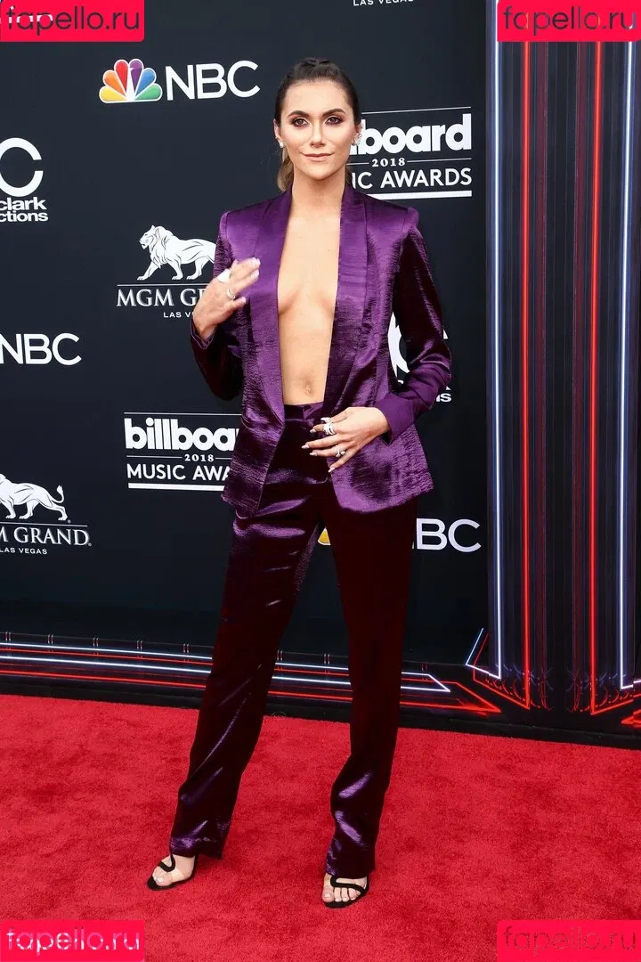 Alyson Stoner Onlyfans Photo Gallery 