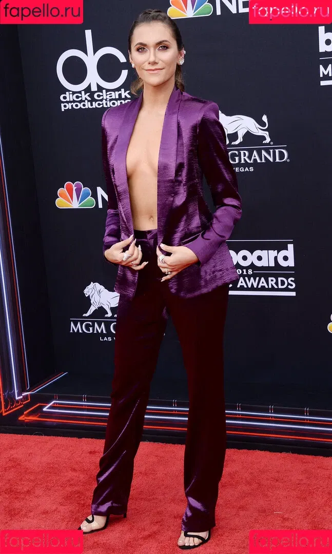 Alyson Stoner Onlyfans Photo Gallery 