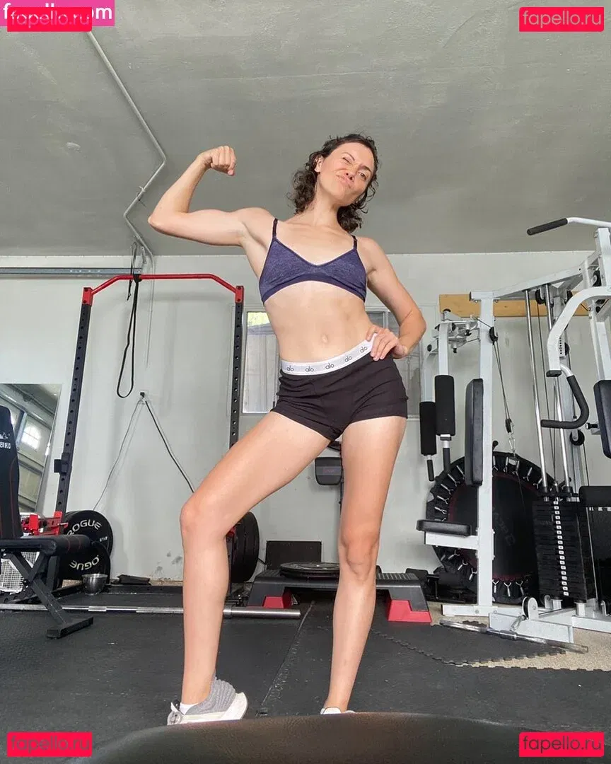 Alyson Stoner Onlyfans Photo Gallery 