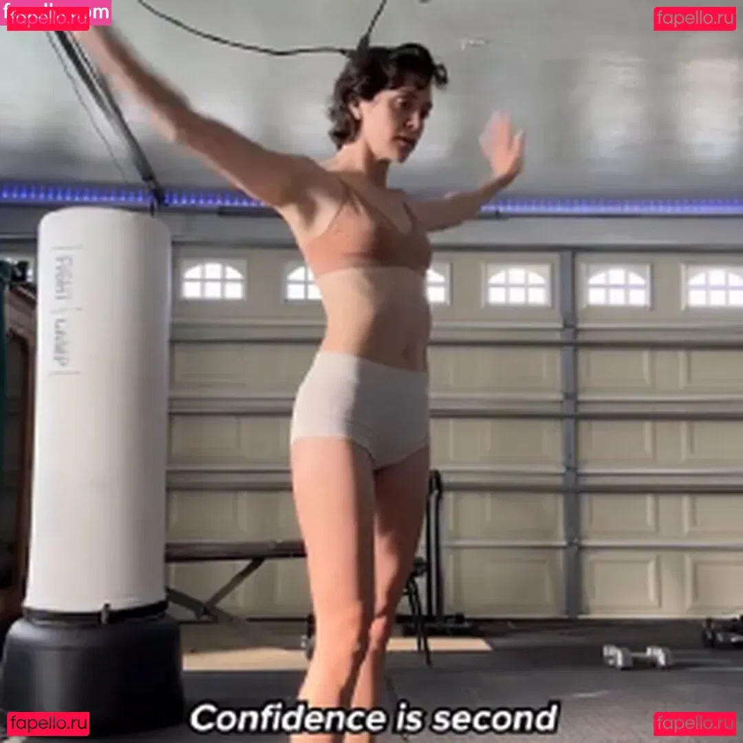 Alyson Stoner Onlyfans Photo Gallery 