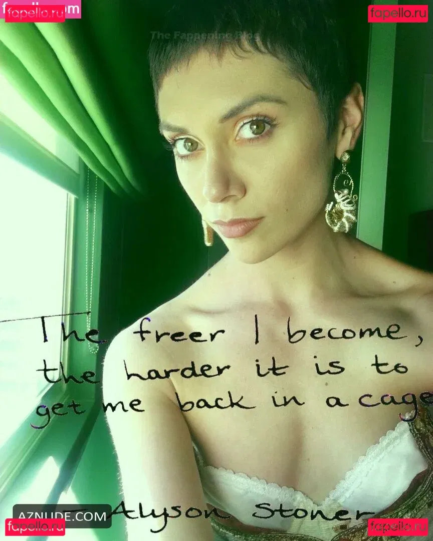 Alyson Stoner Onlyfans Photo Gallery 