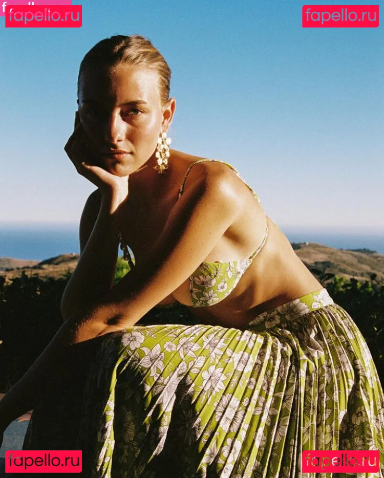 Ella Kernkamp Onlyfans Photo Gallery 