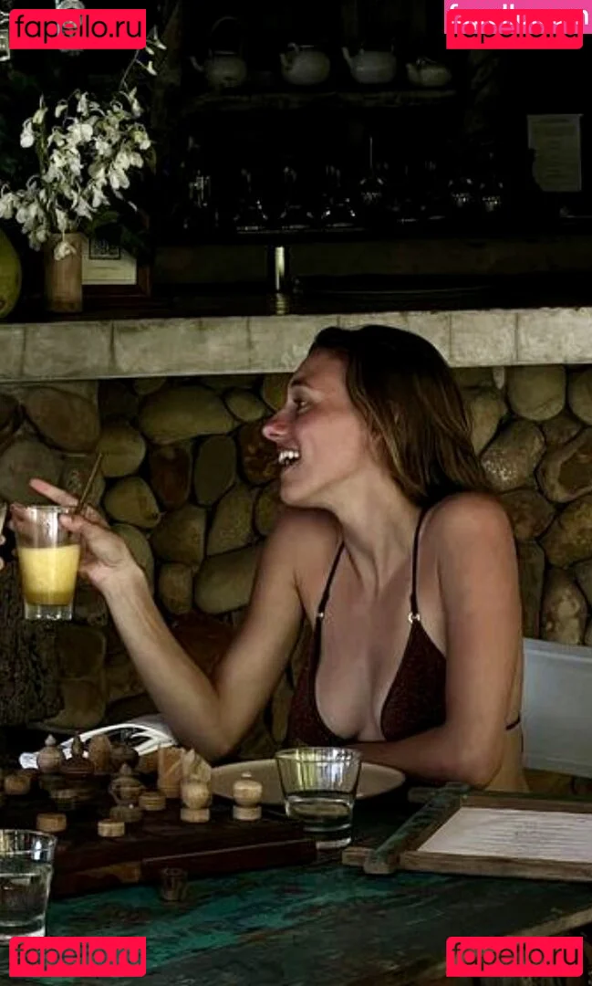 Ella Kernkamp Onlyfans Photo Gallery 