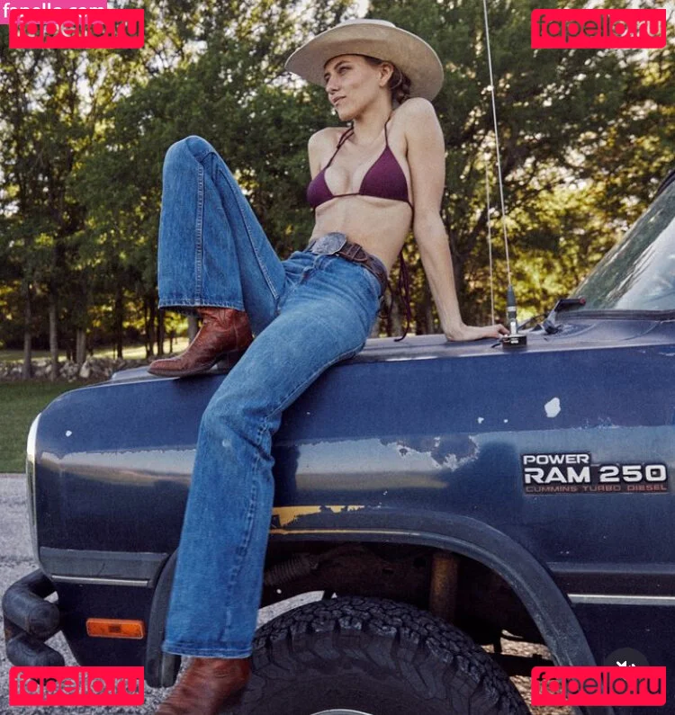 Ella Kernkamp Onlyfans Photo Gallery 