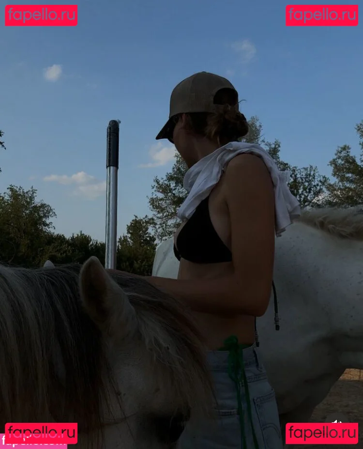 Ella Kernkamp Onlyfans Photo Gallery 