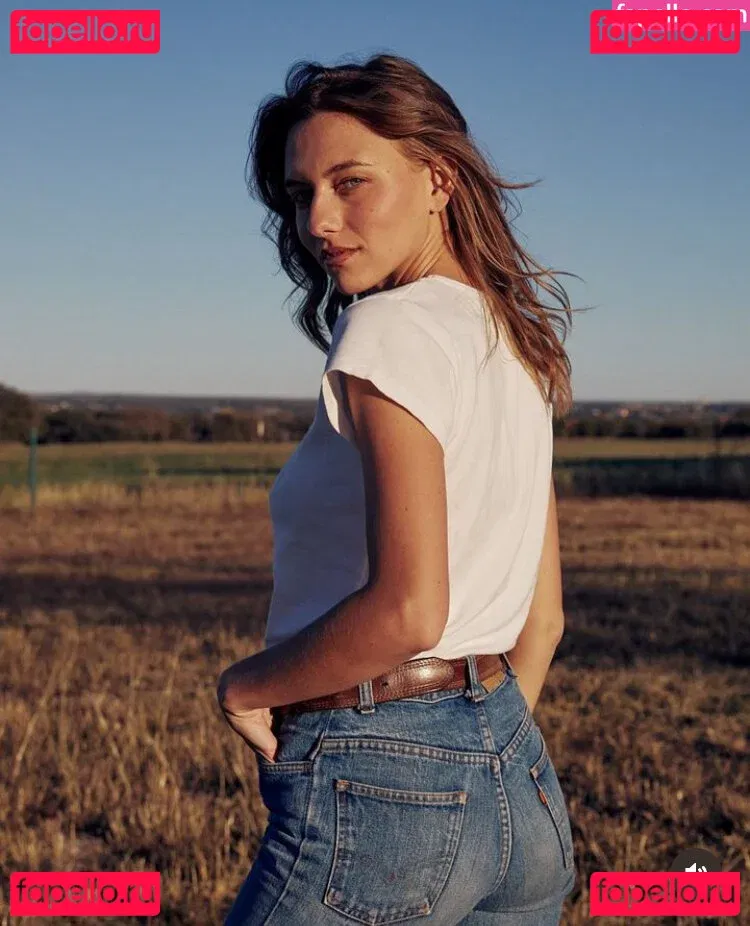 Ella Kernkamp Onlyfans Photo Gallery 