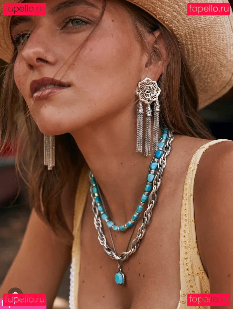 Ella Kernkamp Onlyfans Photo Gallery 